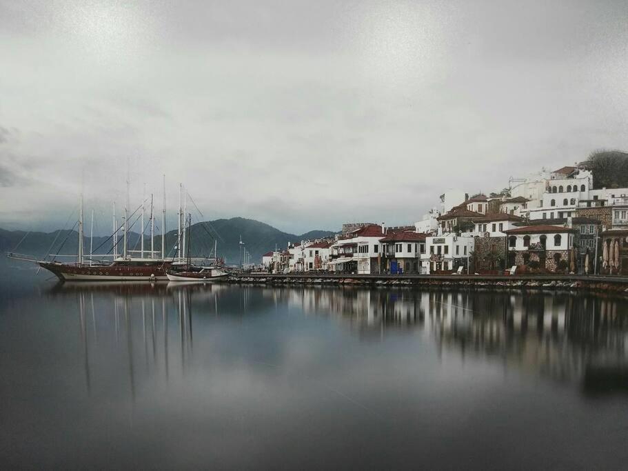 Uysal Suite And Loft Seaside Marmaris Exterior photo